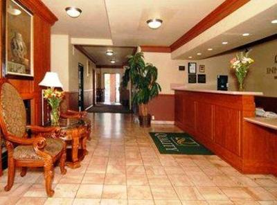 фото отеля Quality Inn & Suites Albuquerque