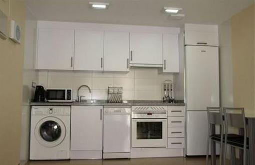 фото отеля Apartamentos Roin World