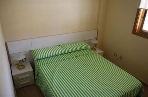 фото отеля Apartamentos Roin World