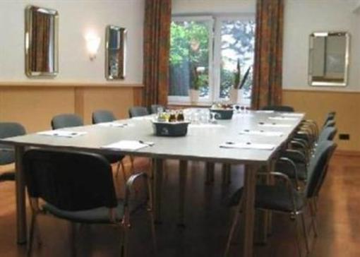 фото отеля Das Kleine Stadthotel Ratingen
