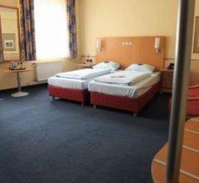 фото отеля Das Kleine Stadthotel Ratingen
