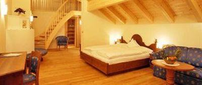 фото отеля Hotel Corona San Vigilio di Marebbe