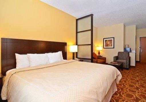 фото отеля Comfort Suites Mckinney