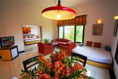 фото отеля Country Inn Bhimtal