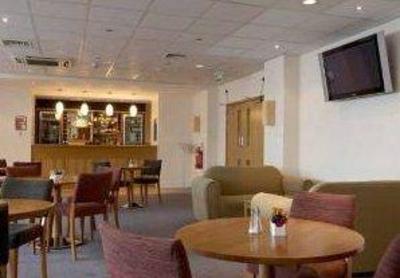фото отеля Travelodge Hotel Luton