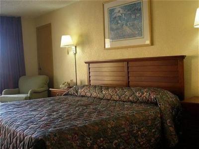 фото отеля Red Carpet Inn St. Augustine