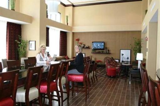 фото отеля Hampton Inn & Suites Millington