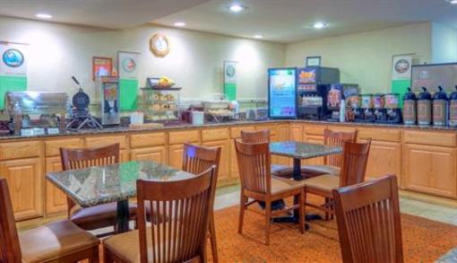 фото отеля Country Inn By Carlson Stafford