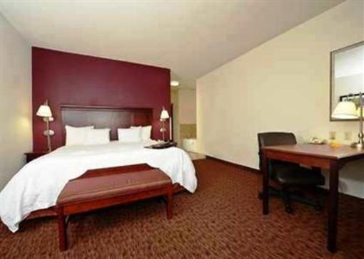 фото отеля Hampton Inn & Suites Muncie