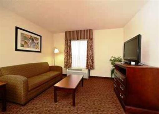 фото отеля Hampton Inn & Suites Muncie