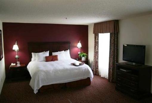 фото отеля Hampton Inn & Suites Muncie