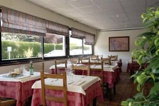 фото отеля Kyriad Rennes Nord Hotel
