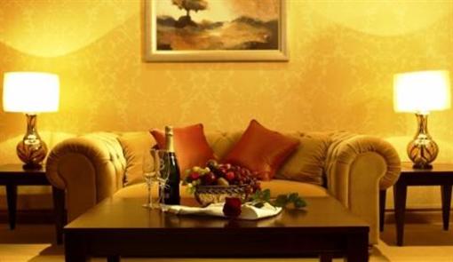 фото отеля Kettles Country House Hotel Swords