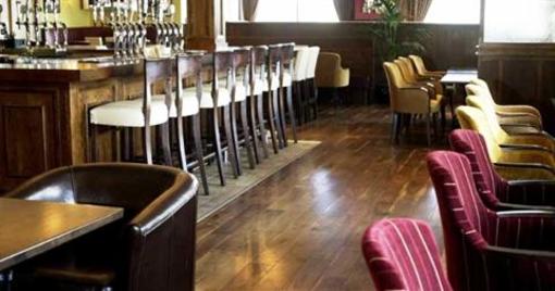 фото отеля Kettles Country House Hotel Swords