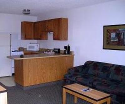 фото отеля Airport Value Inn & Suites