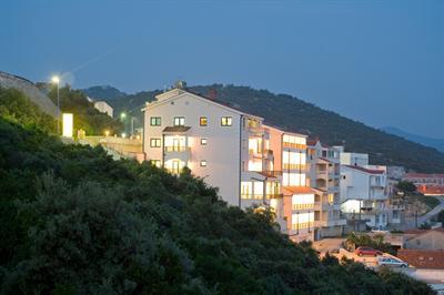 фото отеля Hotel Adria Neum