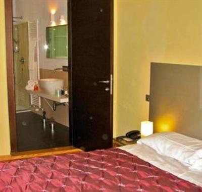 фото отеля Parizzi Suites & Studio