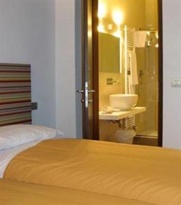 фото отеля Parizzi Suites & Studio
