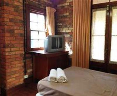 фото отеля Valley Verandas Friendly Backpackers