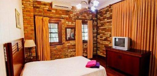 фото отеля Valley Verandas Friendly Backpackers