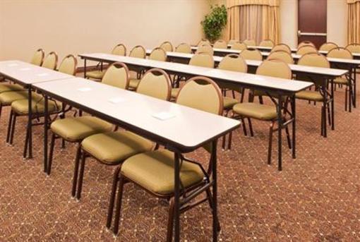 фото отеля Holiday Inn Express Hotel & Suites Seguin