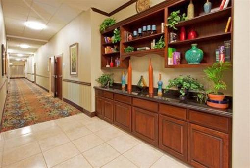 фото отеля Holiday Inn Express Hotel & Suites Seguin