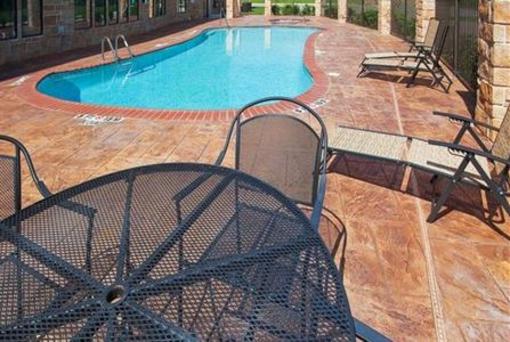 фото отеля Holiday Inn Express Hotel & Suites Seguin