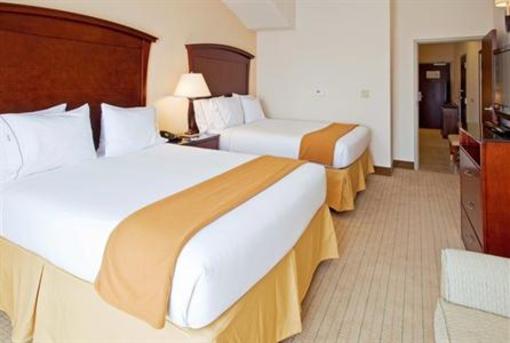 фото отеля Holiday Inn Express Hotel & Suites Seguin