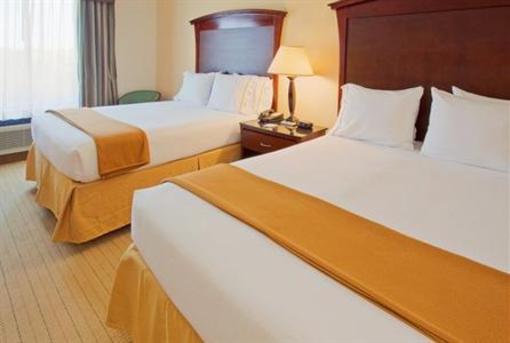 фото отеля Holiday Inn Express Hotel & Suites Seguin