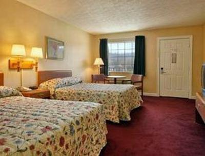 фото отеля Super 8 Motel Whites Creek Nashville
