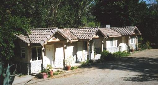 фото отеля Sequoia Riverfront Cabins