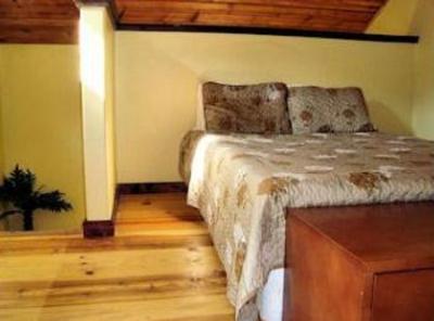 фото отеля Sequoia Riverfront Cabins