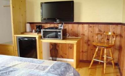 фото отеля Sequoia Riverfront Cabins