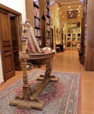 фото отеля Bed & Breakfast Donna Regina Naples