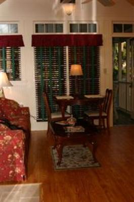 фото отеля Steinhatchee Landing Resort