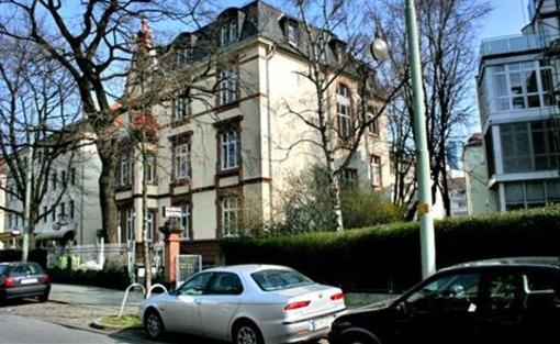 фото отеля Pension Bruns Frankfurt am Main