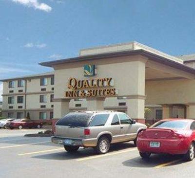 фото отеля Quality Inn & Suites Romulus