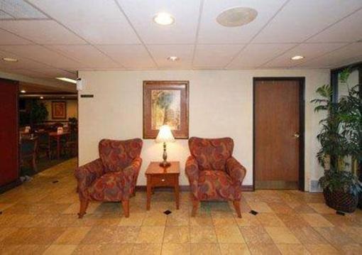 фото отеля Quality Inn & Suites Romulus