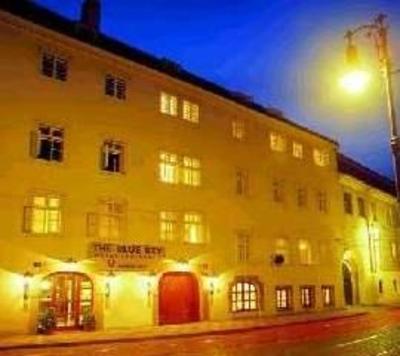 фото отеля Blue Key Hotel (U modreho klice)