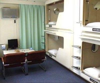 фото отеля Capsule Hotel Asahi Plaza Shinsaibashi