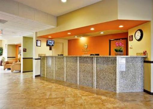 фото отеля Comfort Inn West