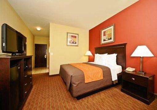 фото отеля Comfort Inn West