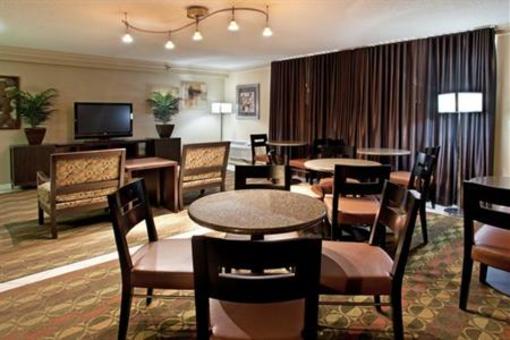 фото отеля Crowne Plaza Columbus North