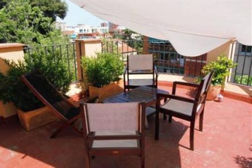 фото отеля Garden House Hostel Barcelona