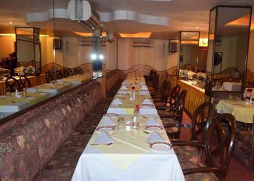 фото отеля Grand Sartaj Hotel New Delhi