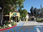 фото отеля Holiday Inn Express Solvang