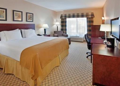фото отеля Holiday Inn Express & Suites Wichita Airport