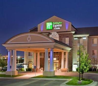 фото отеля Holiday Inn Express & Suites Wichita Airport