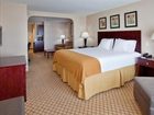 фото отеля Holiday Inn Express & Suites Wichita Airport