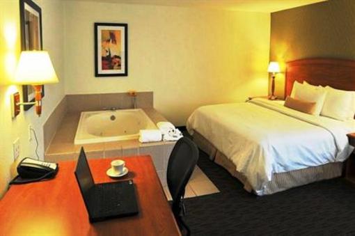 фото отеля Best Western Plus Denver International Airport Inn & Suites